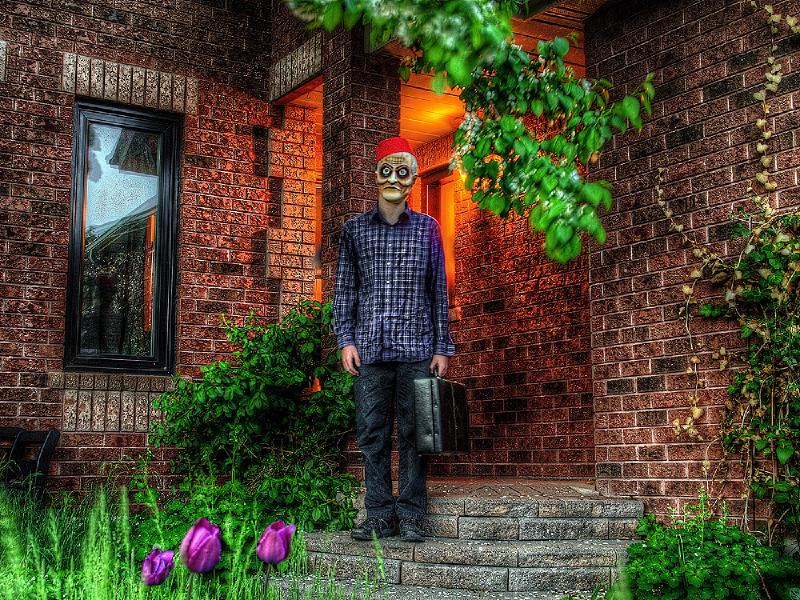 Bosco Waits for Ride.jpg